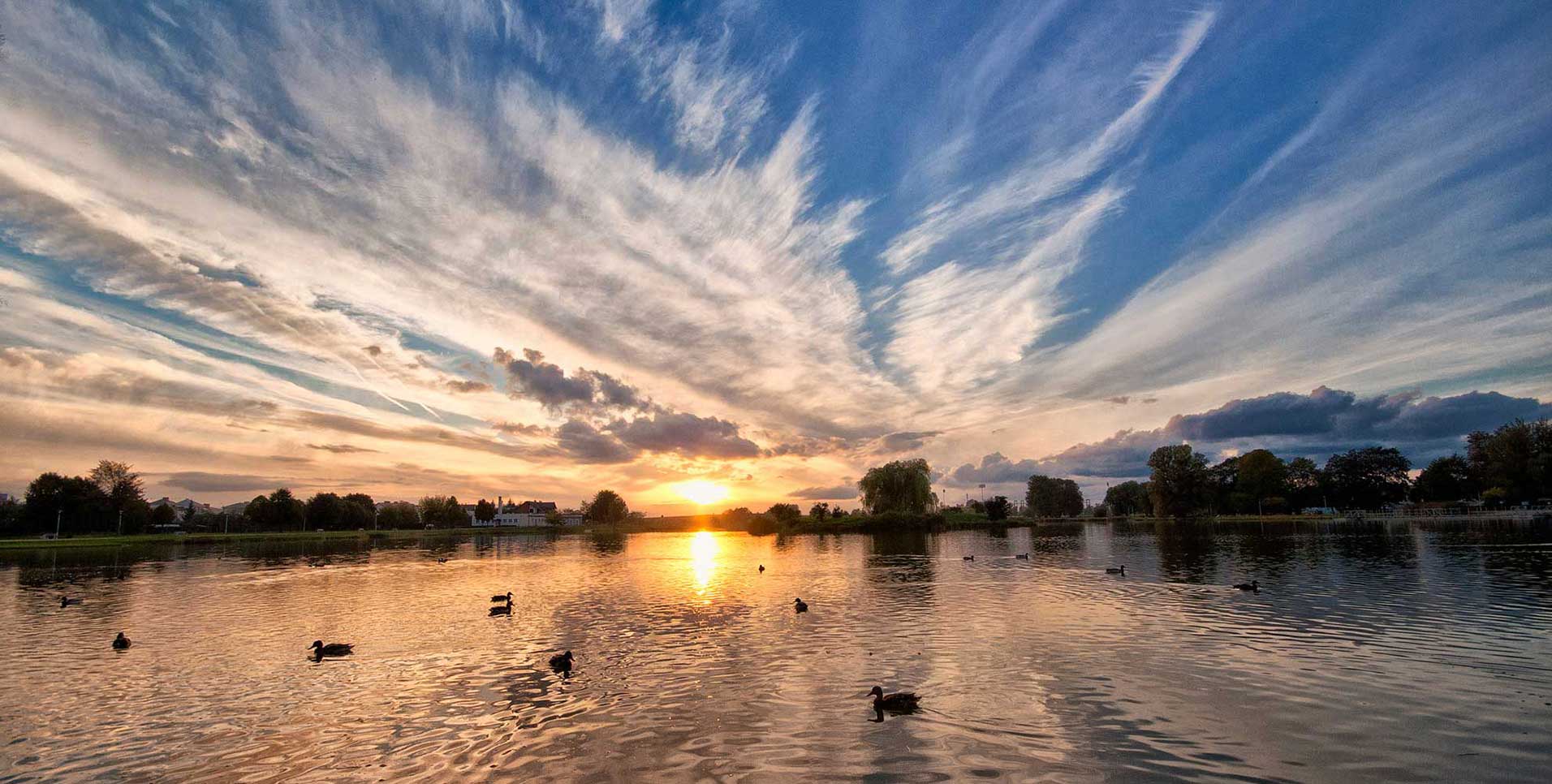Hotel Suwałki pokoje ubytování restaurace konference volný čas v Polsku